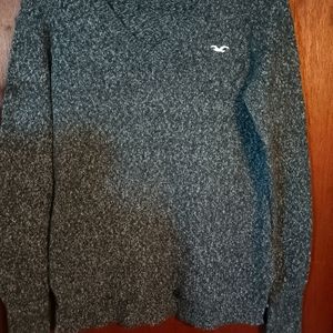 Hollister Women's Icon V Neck Sweater Grey/Black Sz Medium